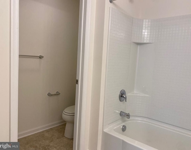 2444 W Palladio Place - Photo Thumbnail 15