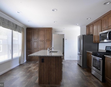 42 Edgewater Drive - Photo Thumbnail 1
