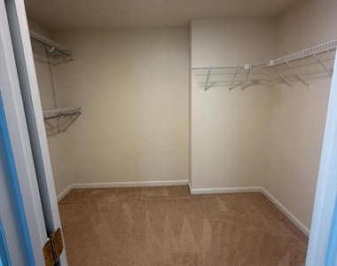 172 Abigail Lane - Photo Thumbnail 15