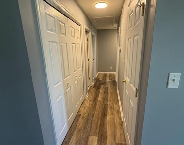 172 Abigail Lane - Photo Thumbnail 7