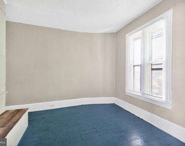 40 S Governors Avenue - Photo Thumbnail 5