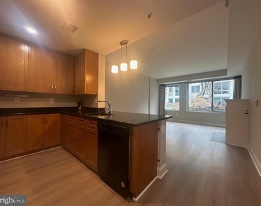 4101 Albemarle Street Nw - Photo Thumbnail 13