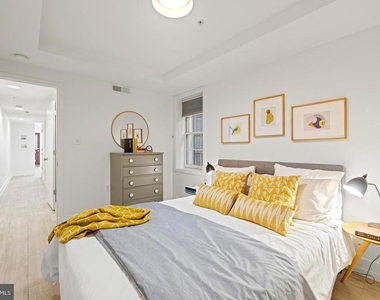 1237 Kenyon Street Nw - Photo Thumbnail 13