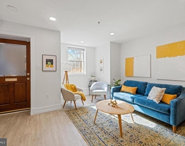 1237 Kenyon Street Nw - Photo Thumbnail 4