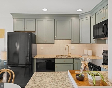 1237 Kenyon Street Nw - Photo Thumbnail 8