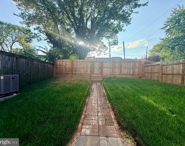 2920 8th Street Ne - Photo Thumbnail 18