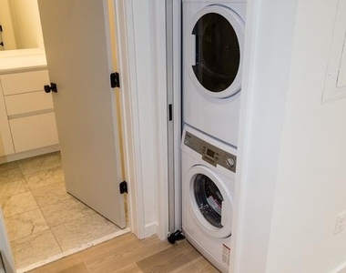1443 Euclid Street Nw - Photo Thumbnail 5
