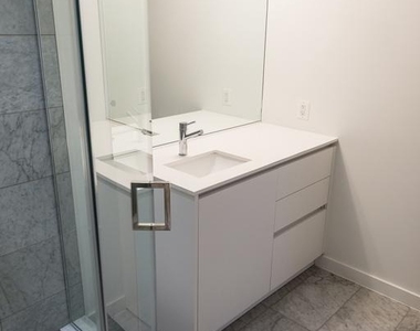 1443 Euclid Street Nw - Photo Thumbnail 4