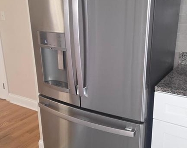 157 Chesapeake Street Sw - Photo Thumbnail 9