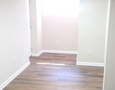 157 Chesapeake Street Sw - Photo Thumbnail 16