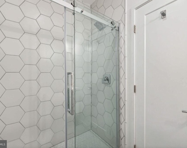 731 Fairmont Street Nw - Photo Thumbnail 16