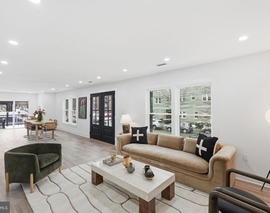 1355 Longfellow Street Nw - Photo Thumbnail 11