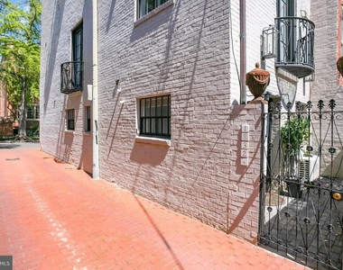 1832 Corcoran Street Nw - Photo Thumbnail 9