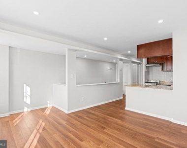 2517 P Street Nw - Photo Thumbnail 3