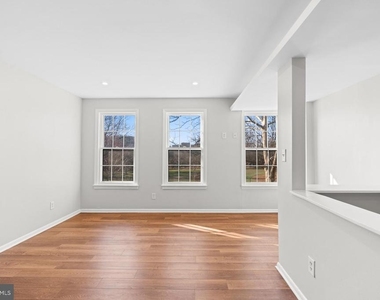 2517 P Street Nw - Photo Thumbnail 5