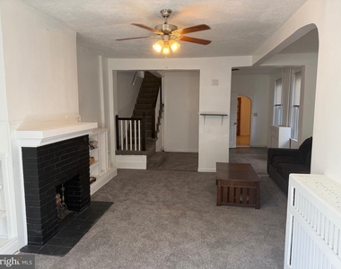 1249 Morse Street Ne - Photo Thumbnail 2