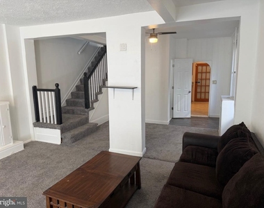 1249 Morse Street Ne - Photo Thumbnail 4
