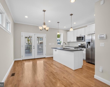 743 Madison Street Nw - Photo Thumbnail 8