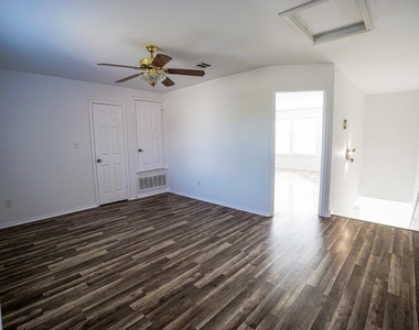 801 Cisco Valley Cv - Photo Thumbnail 11