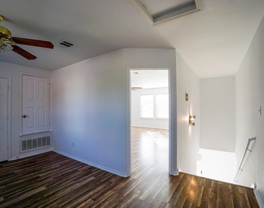 801 Cisco Valley Cv - Photo Thumbnail 12