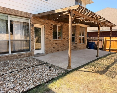 1812 Montana Sky Dr - Photo Thumbnail 20