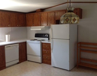 502 Wayside Dr - Photo Thumbnail 6