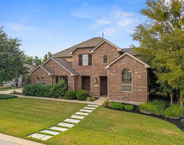 2201 Quarry Loop - Photo Thumbnail 1