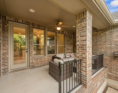 2201 Quarry Loop - Photo Thumbnail 32