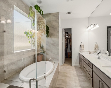 11516 Maggiore Dr - Photo Thumbnail 17