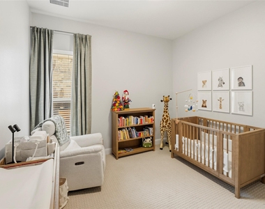 11516 Maggiore Dr - Photo Thumbnail 8