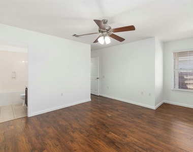 12524 Sky Harbor Dr - Photo Thumbnail 12