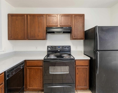 12524 Sky Harbor Dr - Photo Thumbnail 6