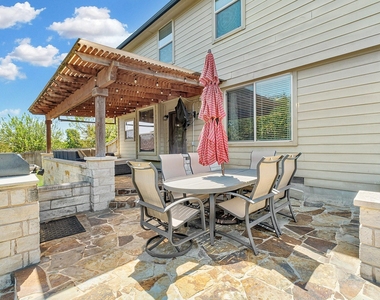 1801 Quiet Meadows Cv - Photo Thumbnail 29