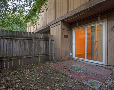 3454 Willowrun Dr - Photo Thumbnail 11