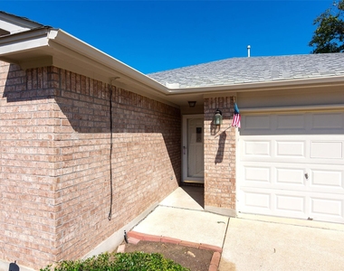 2321 Friarcreek Loop - Photo Thumbnail 1