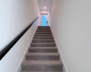 1417 Kramer Ln #23 - Photo Thumbnail 15