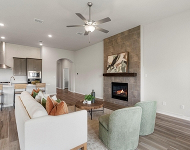 1144 Cathedral Oaks Dr - Photo Thumbnail 15