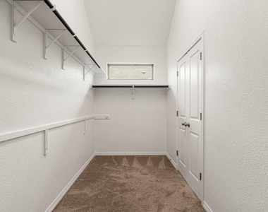 1144 Cathedral Oaks Dr - Photo Thumbnail 25