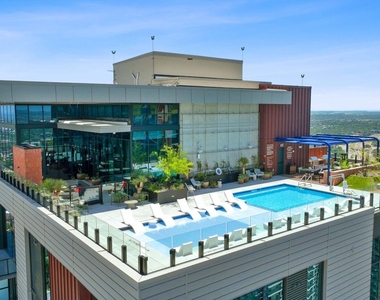 84 East Ave - Photo Thumbnail 25