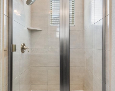 3805 Wales Ct - Photo Thumbnail 15