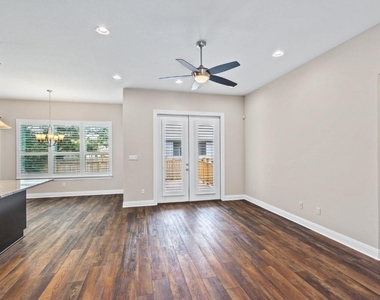 3805 Wales Ct - Photo Thumbnail 4