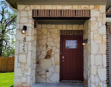 325 Brody Ln - Photo Thumbnail 1