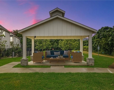 2624 Metcalfe Rd - Photo Thumbnail 28