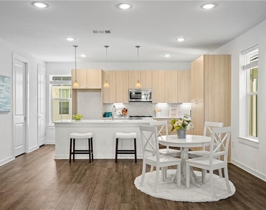 2624 Metcalfe Rd - Photo Thumbnail 5