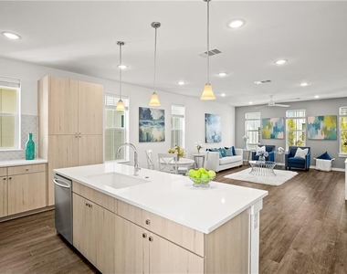 2624 Metcalfe Rd - Photo Thumbnail 4