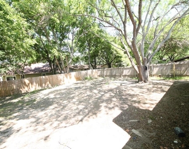 12708 Lamppost Ln - Photo Thumbnail 10