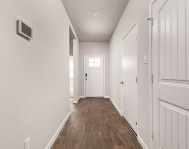 179 Jayden Dr - Photo Thumbnail 5