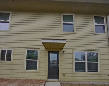 15102 Verela Dr - Photo Thumbnail 15