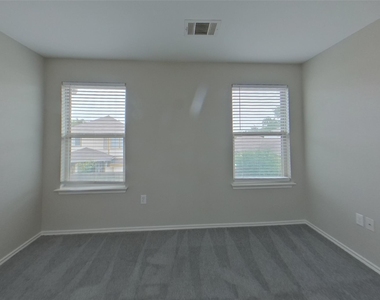 15102 Verela Dr - Photo Thumbnail 4