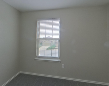 15102 Verela Dr - Photo Thumbnail 8